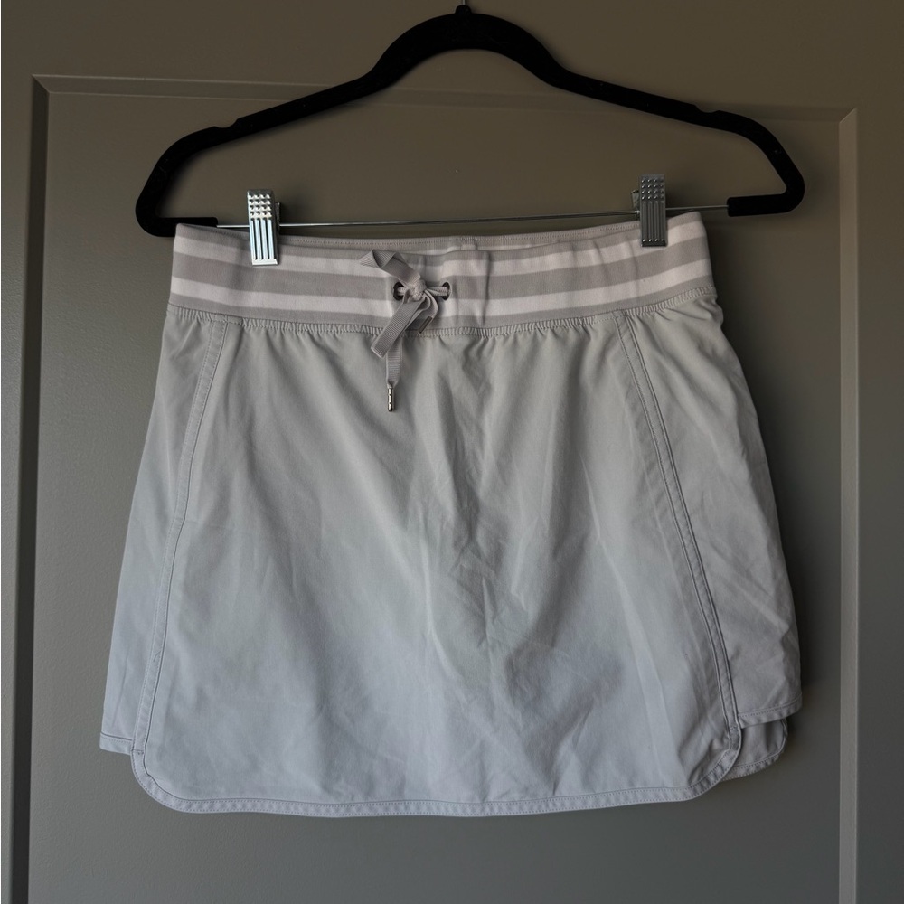 Athleta Light Gray Athletic Skirt